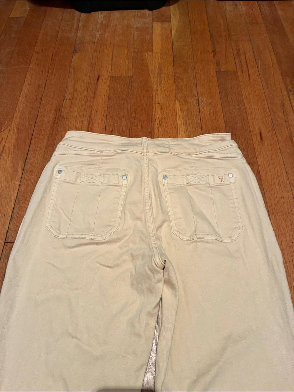 Anthropologie Pilcro Wanderer Relaxed Straight Jeans in Beige, Women’s size 29
